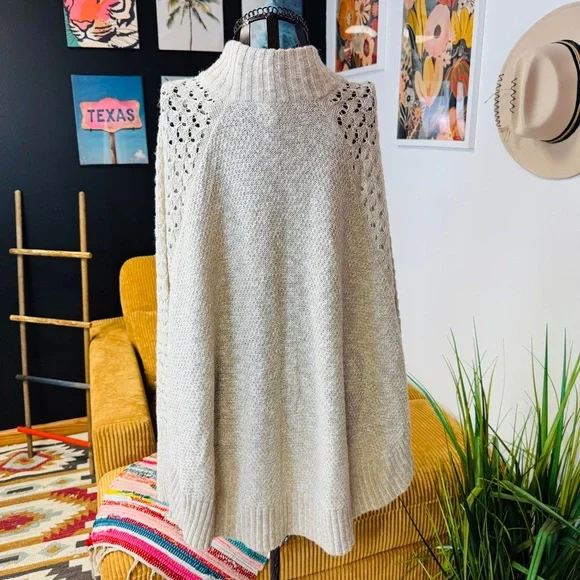 Maurices Cream Cable Knit Zip-Up Sweater - Picture 5 of 6